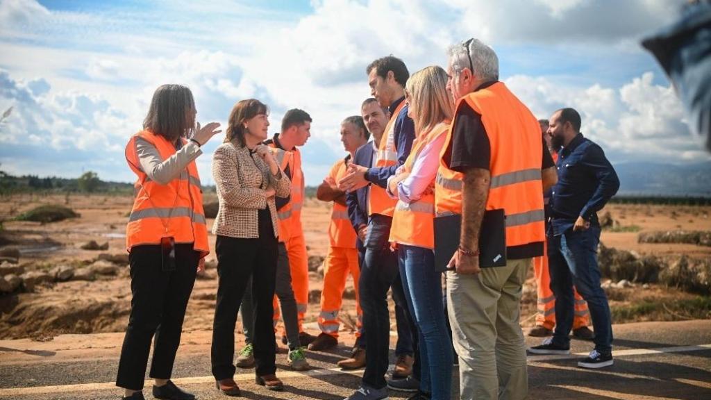 La 'consellera' de Territorio, Vivienda y Transición Ecológica de la Generalitat, Sílvia Paneque, en una visita a Terres de l'Ebre (Tarragona)
