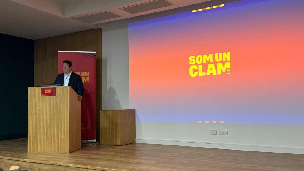 Joan Camprubí en un acte de Som un Clam