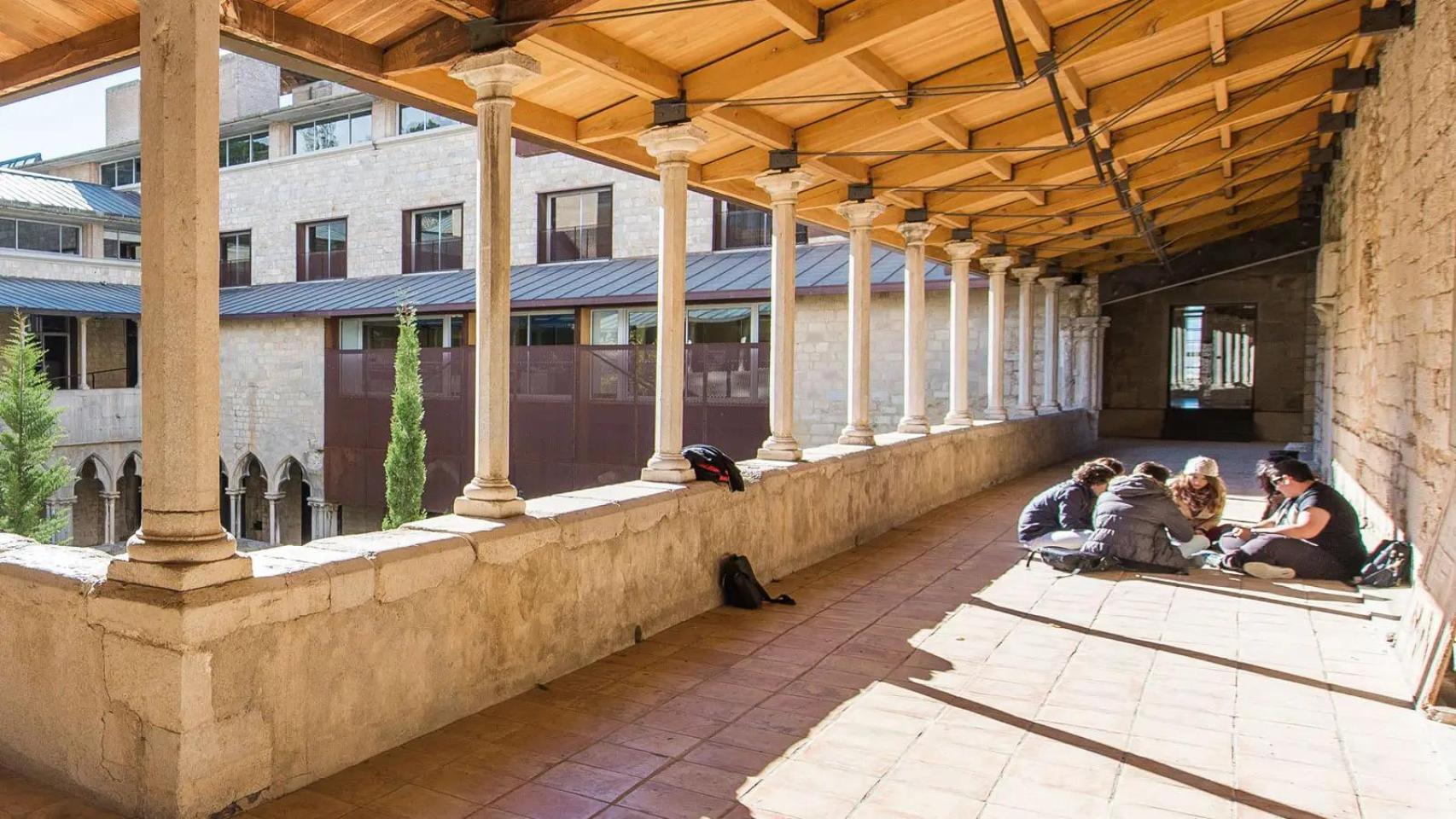 Interior de la Universidad de Girona