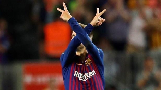 Gerard Piqué celebra el seu gol contra el Girona el 2018