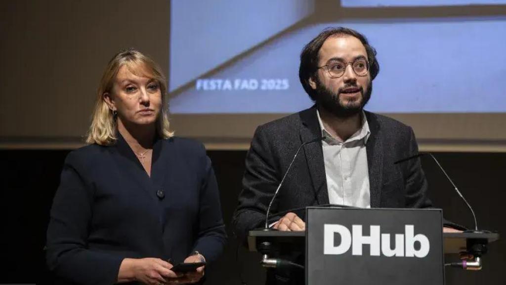 Bernat Puigdollers (der.) en la Fundació Vila Casas