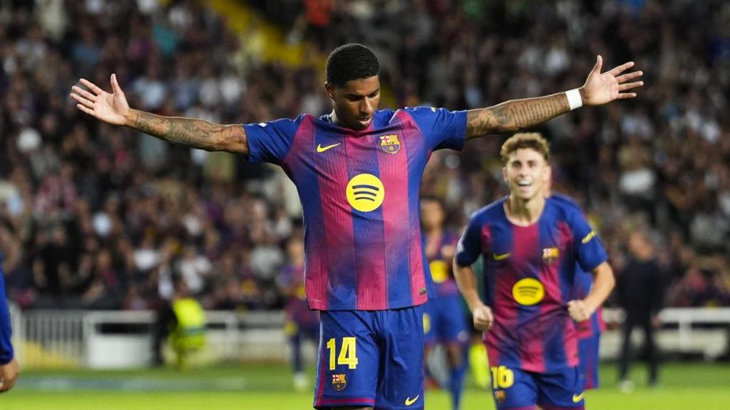 Marcus Rashford celebra un gol durante el Barça-Olympiacos