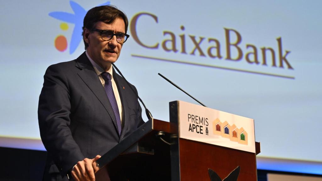 Salvador Illa, president del Govern, a l'acte de l'APCE a Barcelona