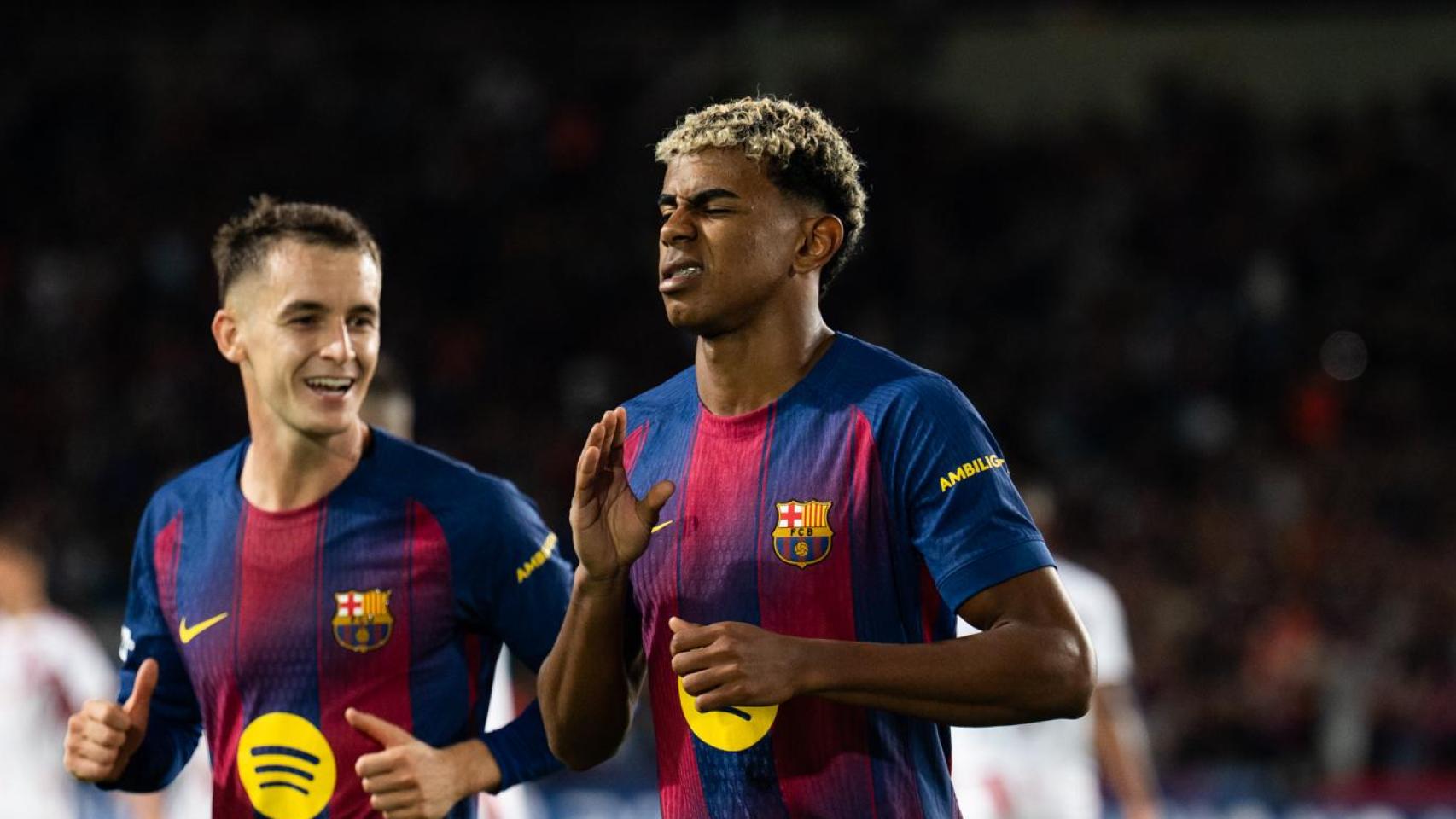 Lamine Yamal celebra su gol ante el Olympiacos