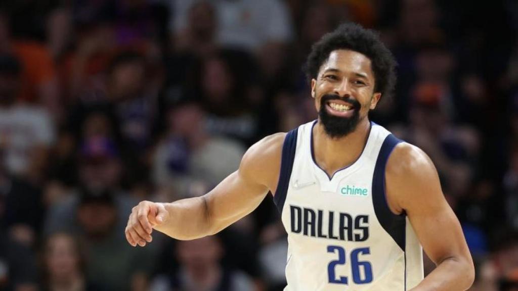 Spencer Dinwiddie, en un partit de la NBA amb els Dallas Mavericks
