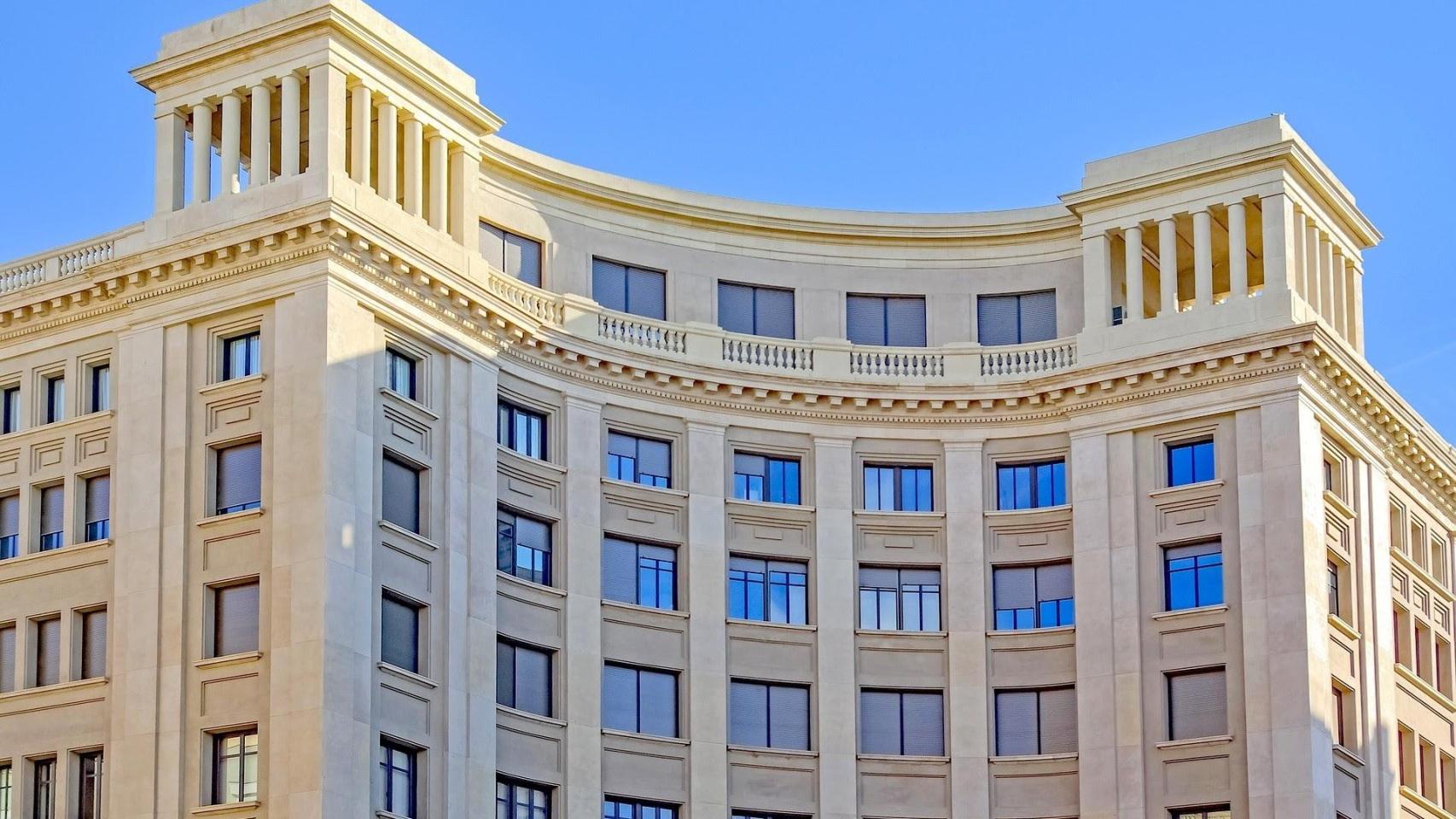 Edificio de Foment del Treball Nacional