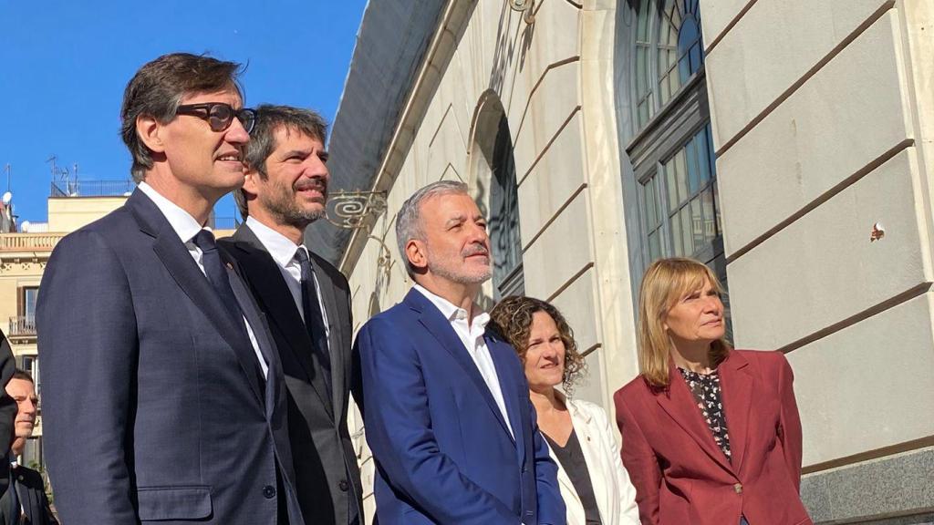 Salvador Illa, presidente de Cataluña; Jaume Collboni, alcalde de Barcelona; Ernest Urtasun, ministro de Cultura; y Lluïsa Moret, presidenta de la Diputació de Barcelona