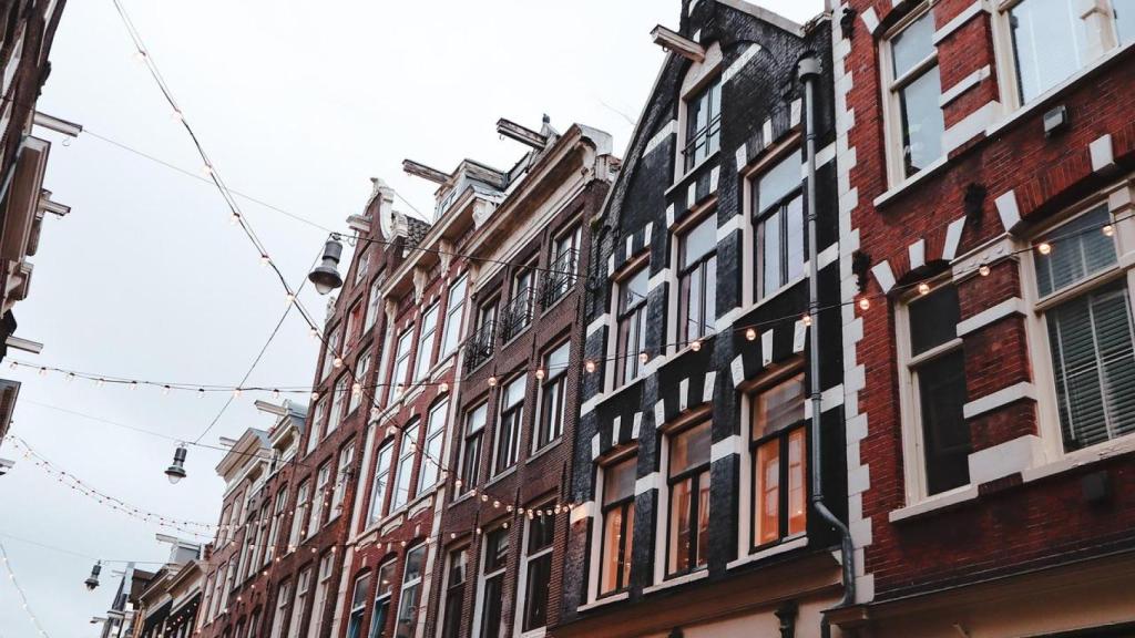 Ámsterdam ha contenido la escalada de precios de la vivienda con sus restricciones a las compras especulativas