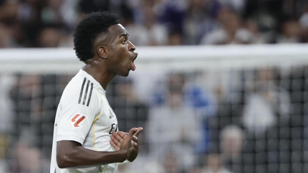 Vinicius Jr esclata contra Xabi Alonso, després d'assabentar-se de la seva substitució al Reial Madrid-Barça