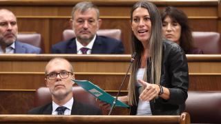 La portavoz de Junts en el Congreso, Miriam Nogueras, interviene durante una sesión de control al Gobierno en el Congreso de los Diputados