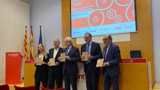 Foment del Treball durante la presentación del Informe