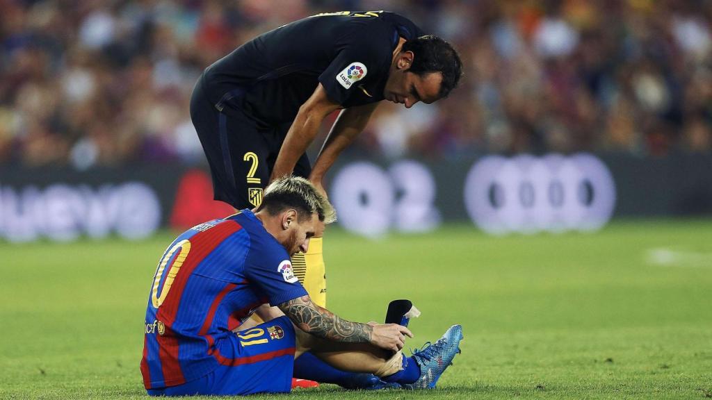 Leo Messi se lesiona ante el Atlético de Madrid
