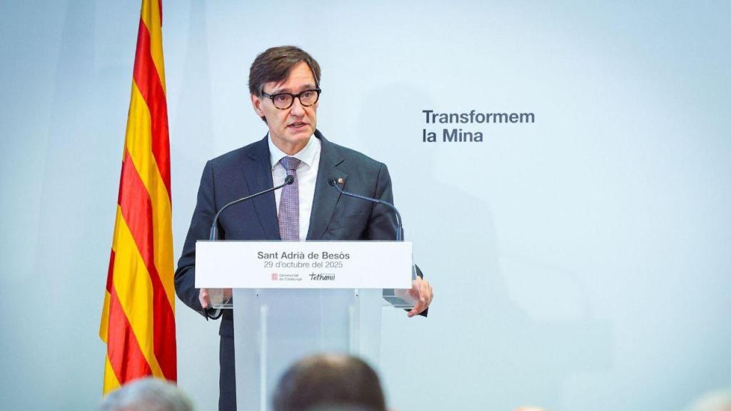 El 'president' Illa presenta el plan de transformación de la Mina, en Sant Adrià de Bèsos (Barcelona)