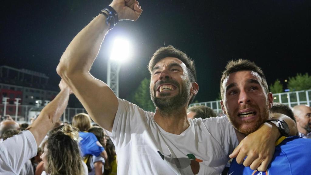 Eder Sarabia celebra el ascenso del FC Andorra a Segunda División