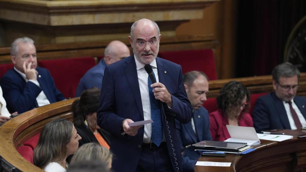 El conseller de Acción Exterior, Jaume Duch, durante un pleno en el Parlament