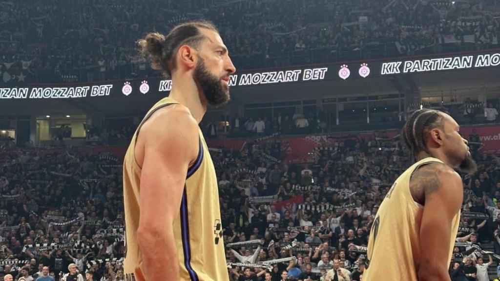 Tornike Shengelia i Kevin Punter al Partizan-Barça de bàsquet d'Eurolliga