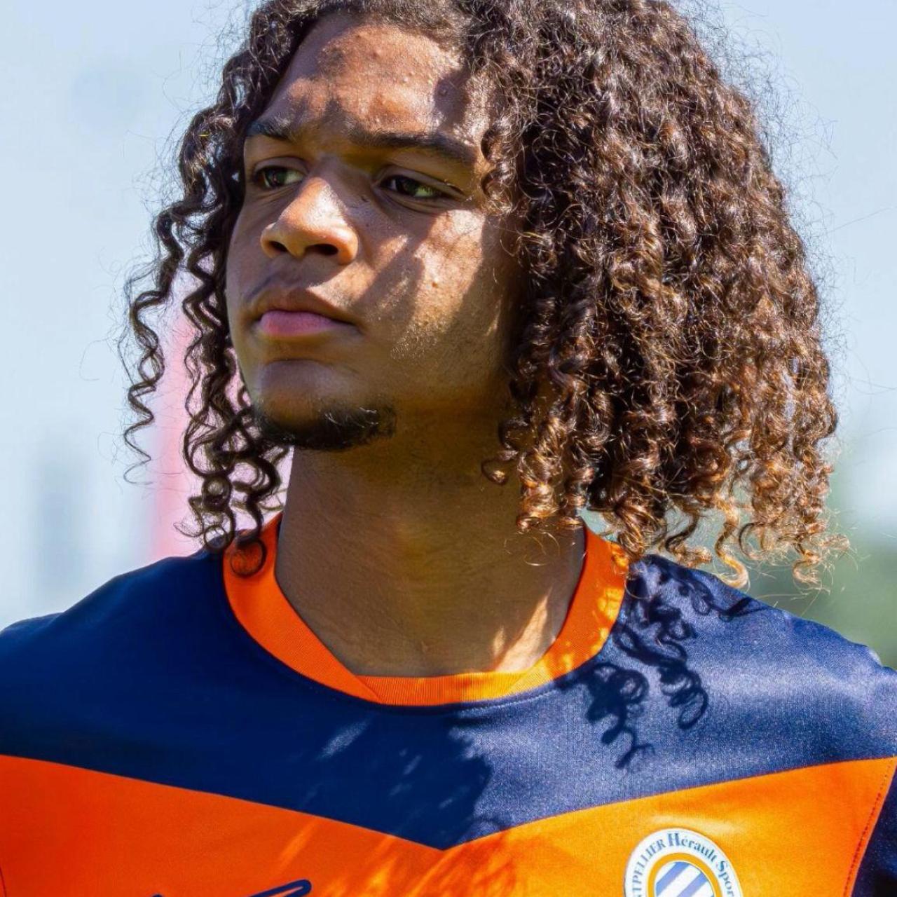 Laciné Megnan-Pavé con el Montpellier