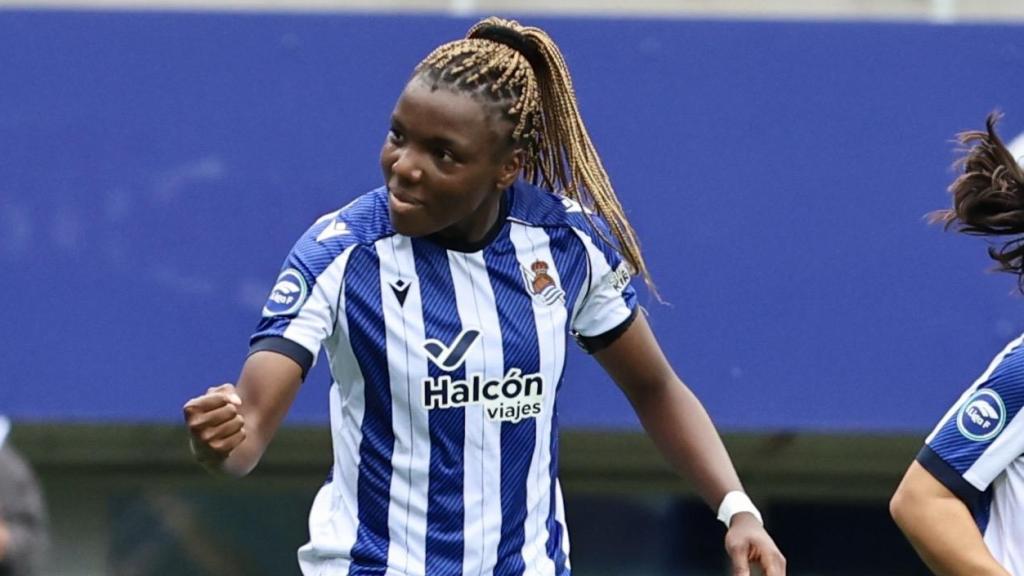 Edna Imade en el Real Societat-Barça Femení