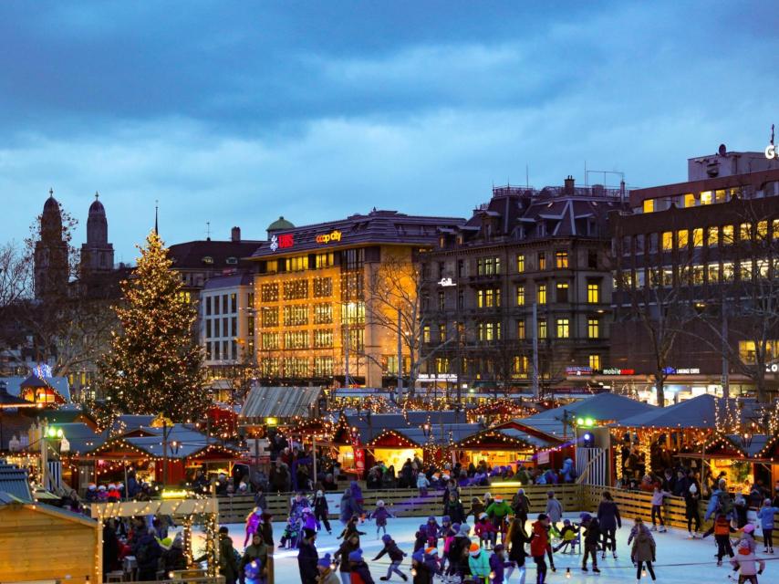 Mercat de Wienachtsdorf, al centre de Zuric