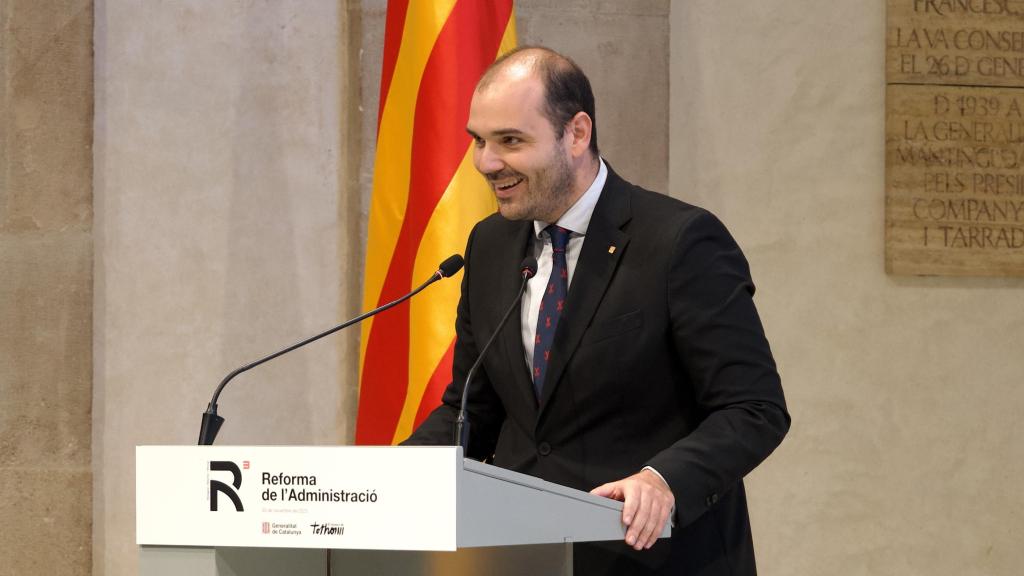 Albert Dalmau, 'conseller' de Presidencia, en la presentación del informe con 50 propuestas para la reforma de la Administración de la Generalitat
