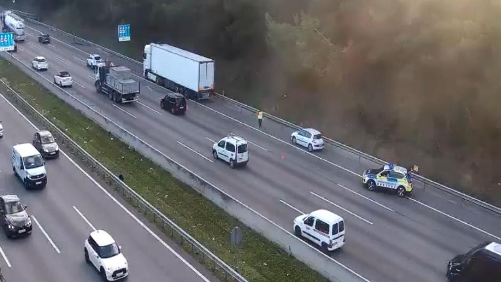 Accidente con un camión este lunes en Barberà del Vallès
