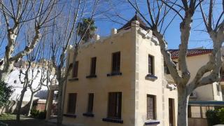 Exterior del edificio modernista Xalet Fort