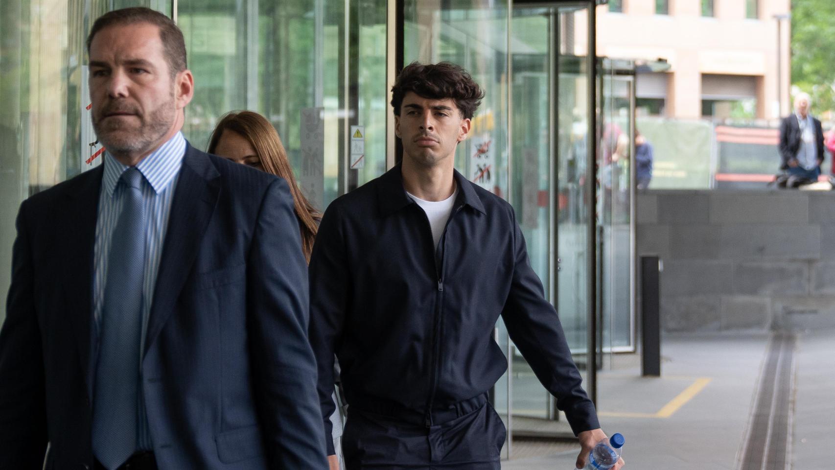 Álvaro Aguado, a la salida de la Ciutat de la Justícia, en mayo de este año