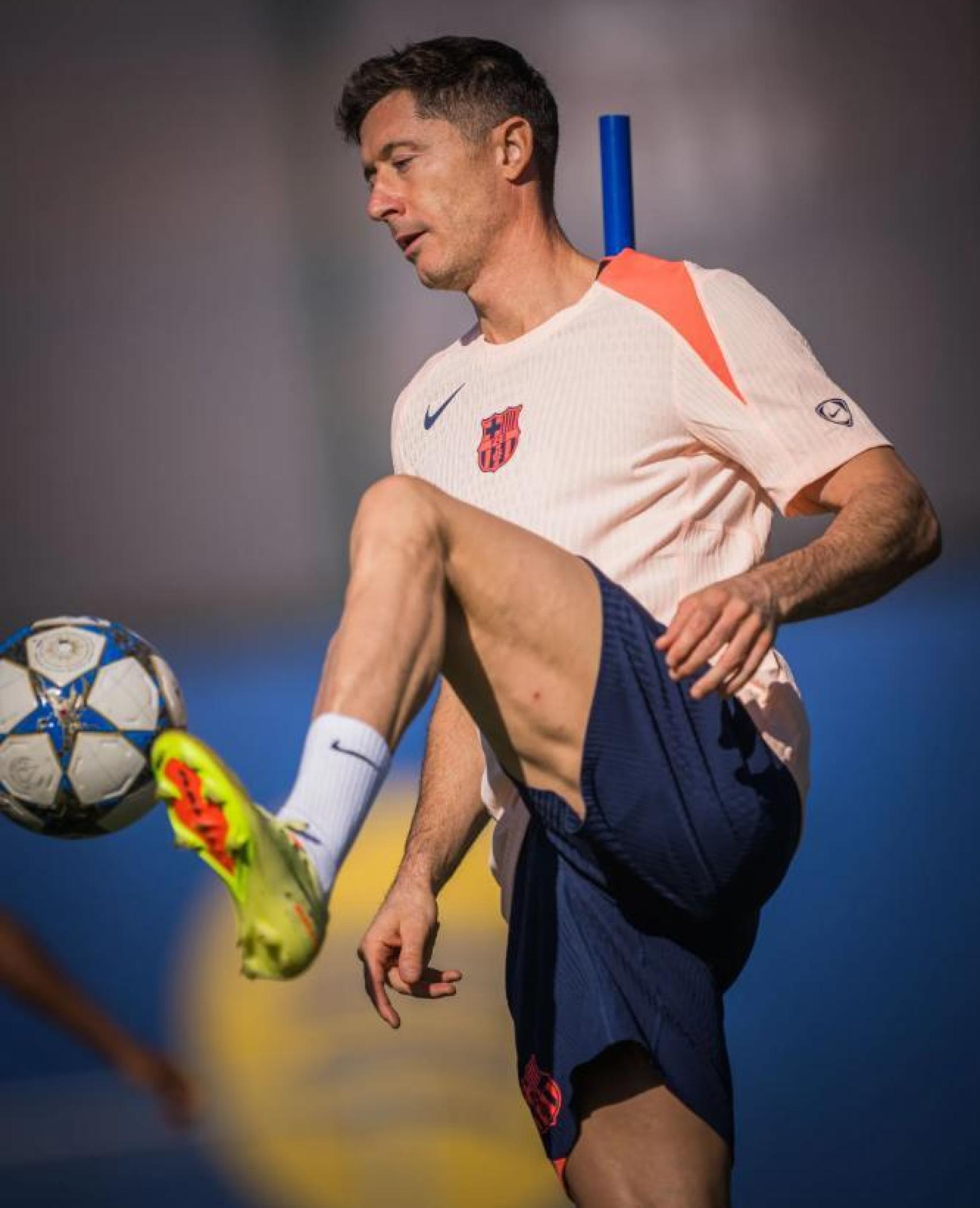 Rober Lewandowski, en l'entrenament previ al Bruges-Barça