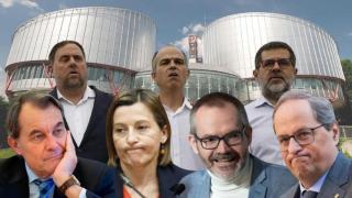 En primera fila: Artur Mas, Carme Forcadell, Josep Costa y Quim Torra. En segunda, Oriol Junqueras, Jordi Turull y Jordi Sànchez. Tras ellos, la sede del TEDH