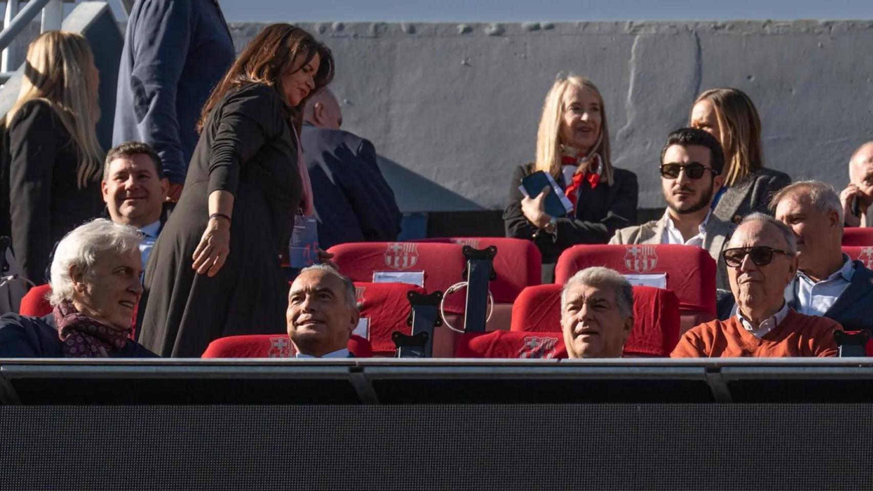 Joan Laporta, en el palco del Camp Nou durante el entrenamiento de puertas abiertas del Barça