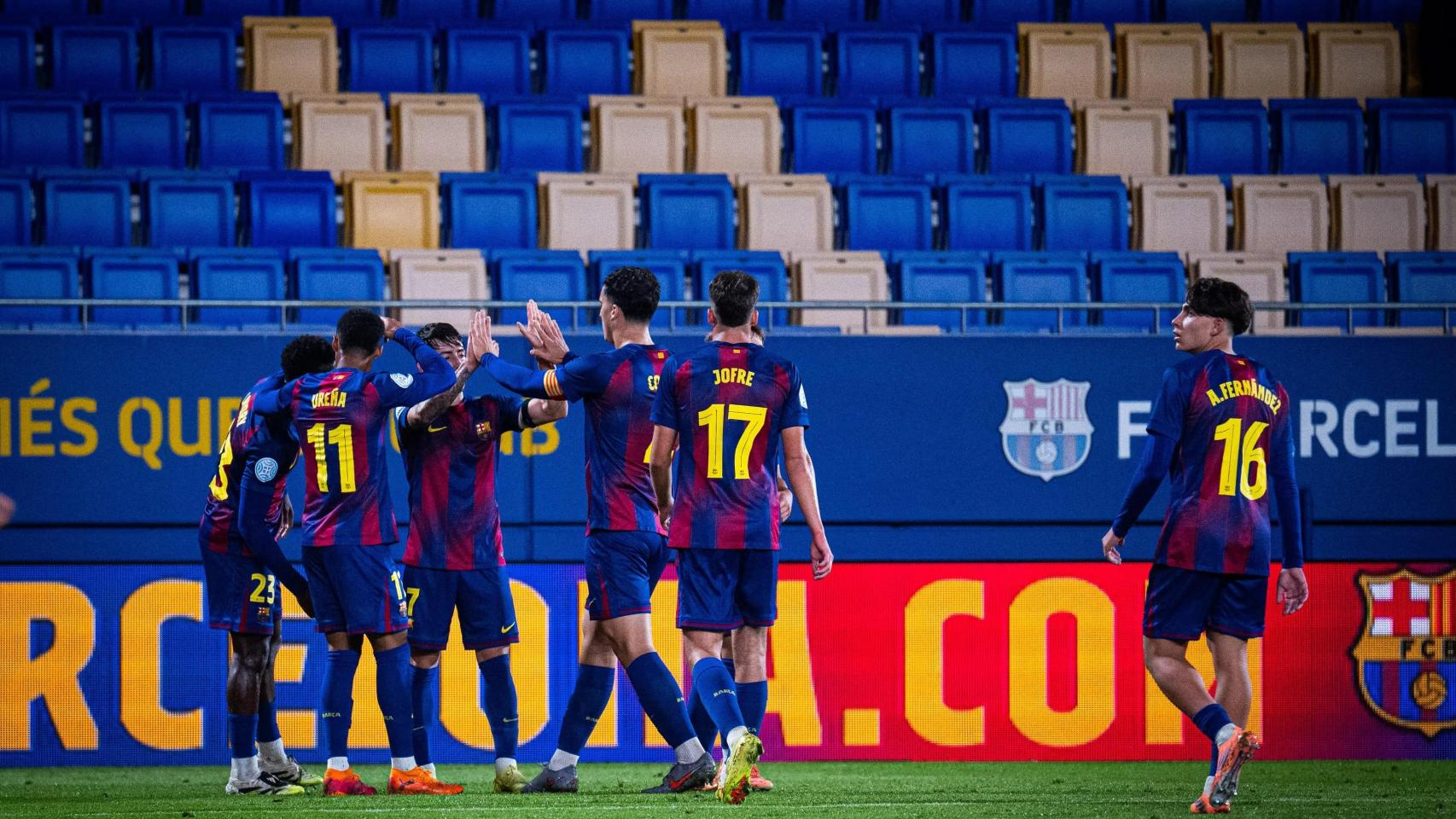 El Barça B celebra un gol ante el Torrent