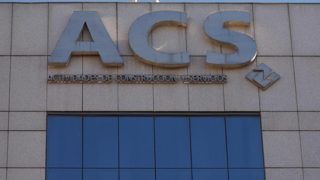Fachada de la sede de ACS, en Madrid
