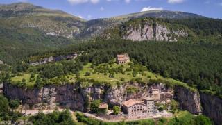 Vista aérea del Santuari de Santa Maria de Montgrony