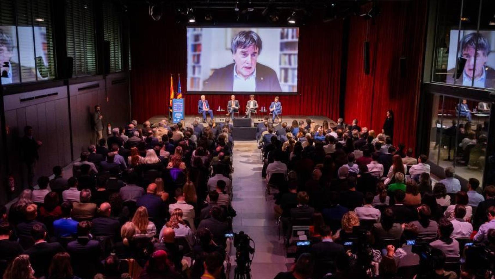 Coloquio de los expresidentes Carles Puigdemont, Pere Aragonès, Artur Mas y José Montilla en el Born