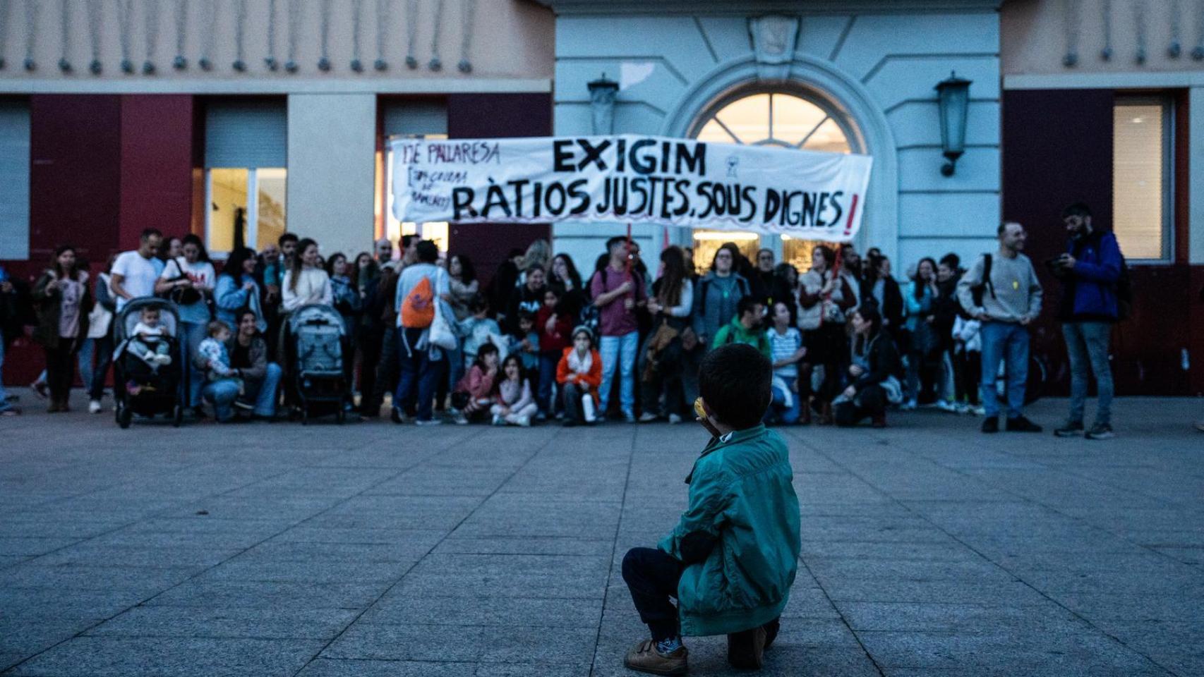 Manifestación convocada por la Asamblea del Instituto Escuela Pallaresa