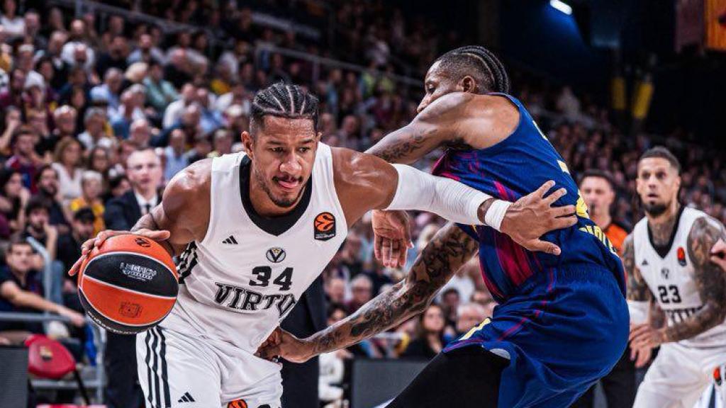 Will Clyburn en una acción defensiva del Barça de basket-Virtus Bolonia