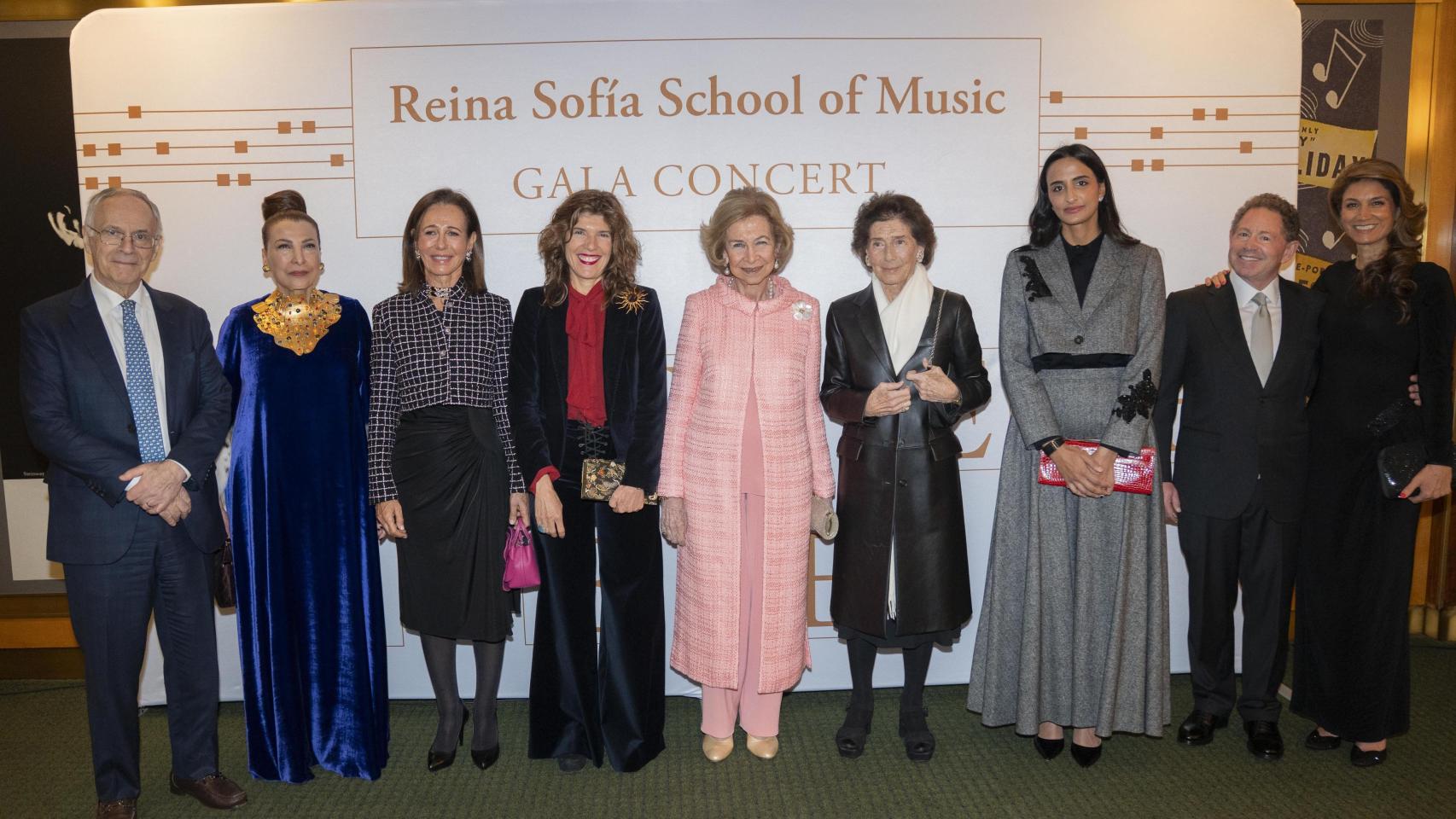 Foto de familia de la actuación de la Escuela Superior de Música Reina Sofía en Nueva York / EFE