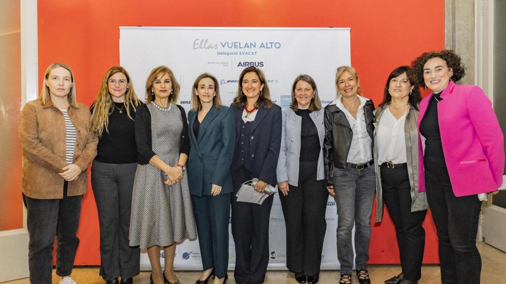 Inauguración de la delegación en Cataluña de 'Ellas Vuelan Alto'