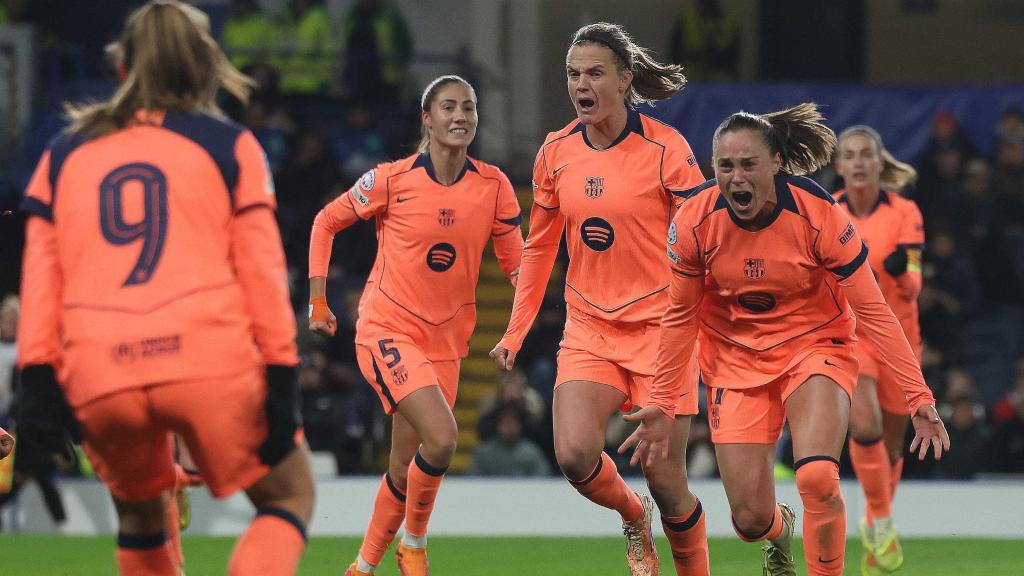 Ewa Pajor celebra el gol del empate en el Chelsea-Barça Femenino