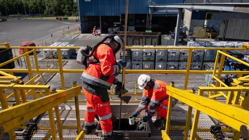 Dos trabajadores de Veolia