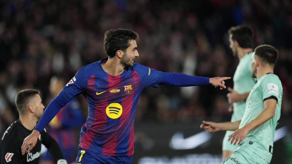 Ferran Torres celebra el doblet en el Barça-Athletic