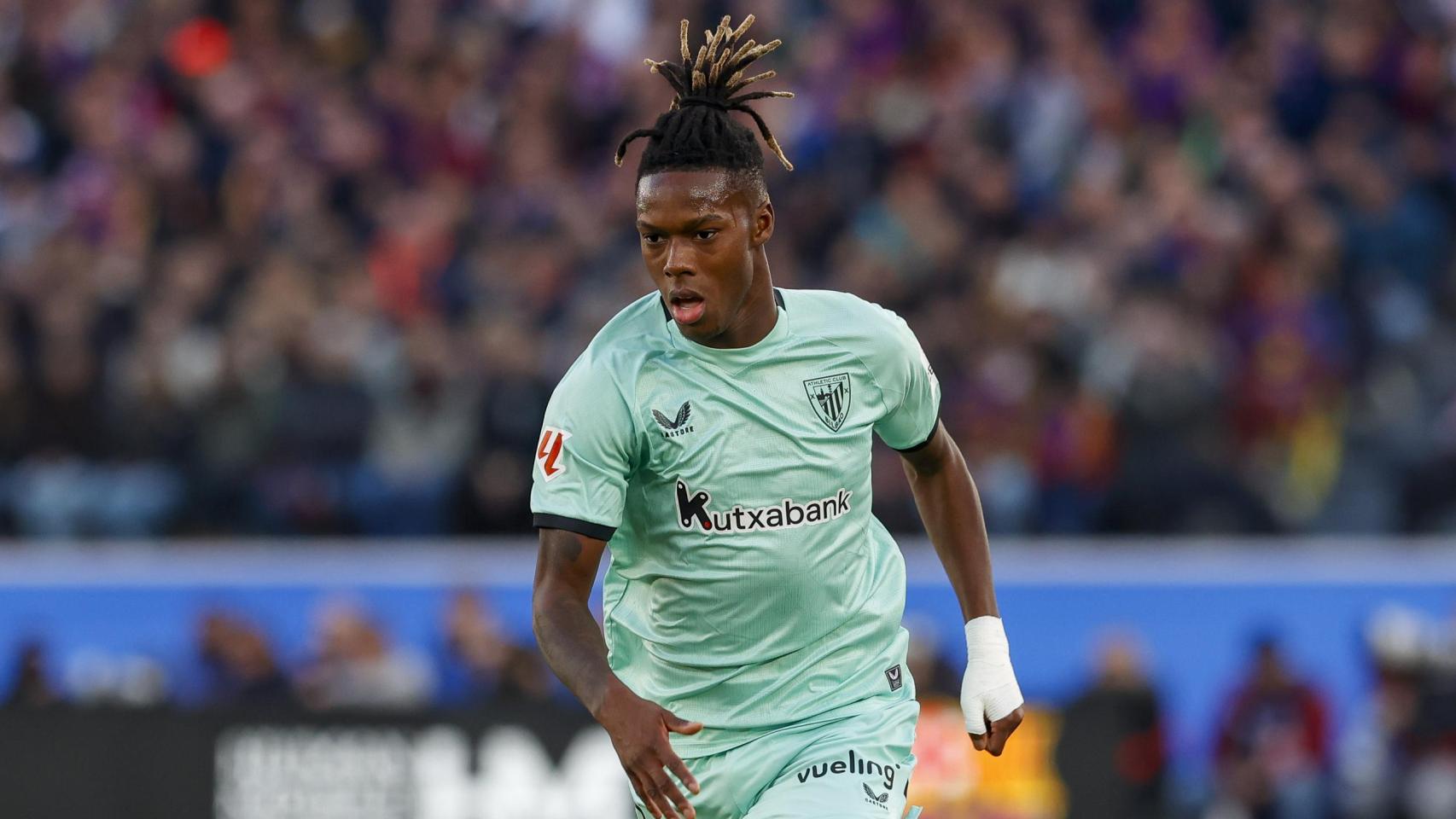 Nico Williams, desaparecido en su reencuentro con el Barça