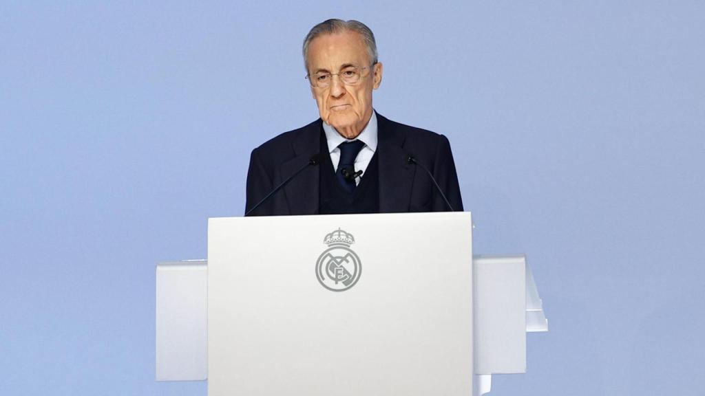 Florentino Pérez, a l'assemblea de socis del Reial Madrid