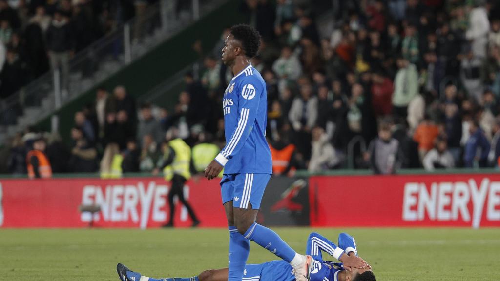 Vinicius Jr i Jude Bellingham, decebuts al final de l’empat Elx-Reial Madrid