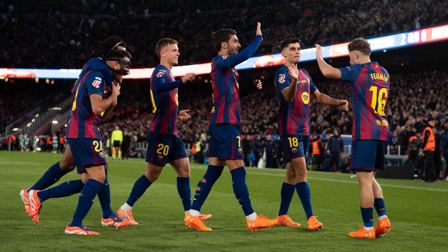 Los jugadores del Barça celebran un gol contra el Athletic Club