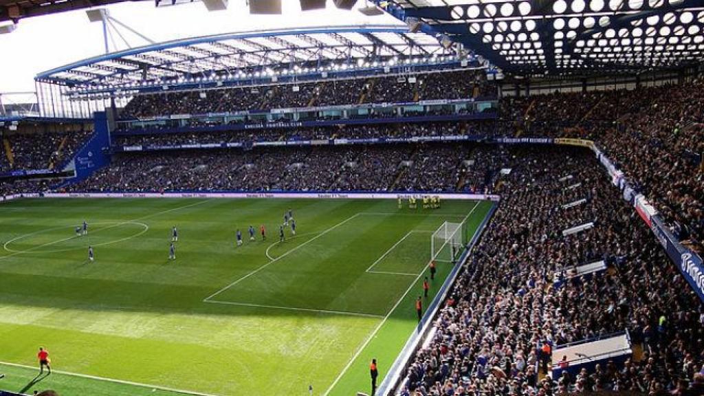 Stamford Bridge, lleno