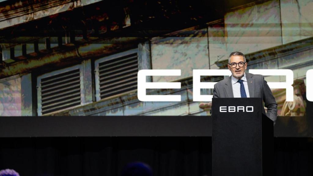 El 'conseller' Miquel Sàmper, en el primer aniversario de la vuelta de la producción de Ebro en la Zona Franca de Barcelona, en un acto en el MNAC