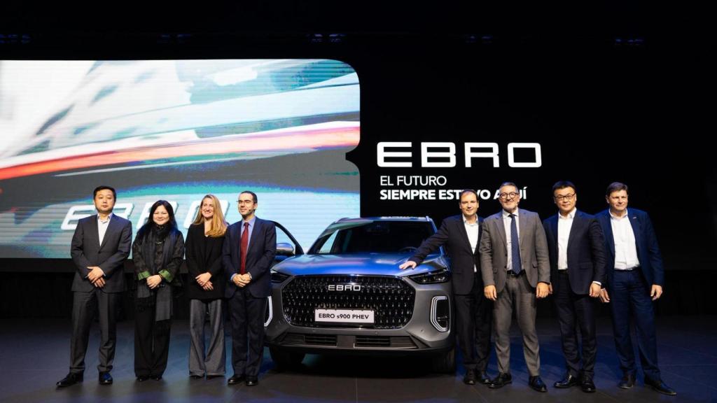 Celebración del primer aniversario de la vuelta a la Zona Franca de Barcelona, en el MNAC