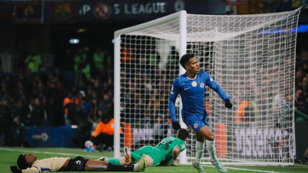 Estevao Williams celebra el seu gol al Barça
