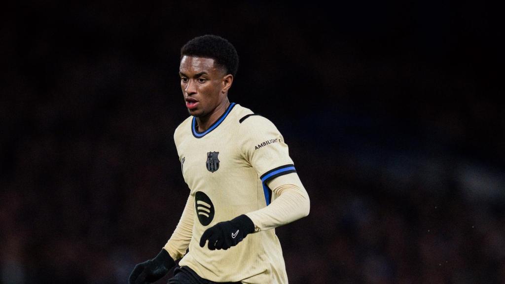 Alejandro Balde durante el Chelsea-Barça